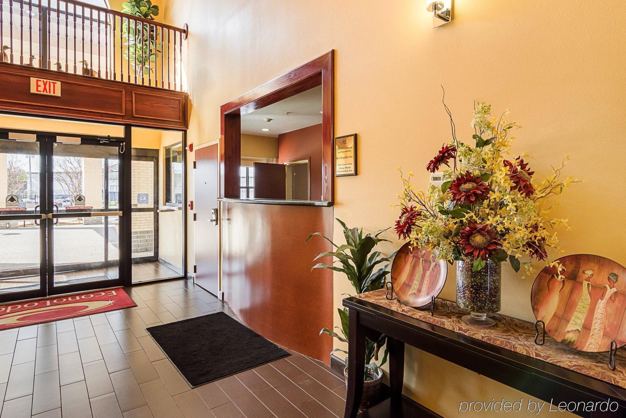 Econo Lodge Inn & Suites Little Rock Sw מראה חיצוני תמונה