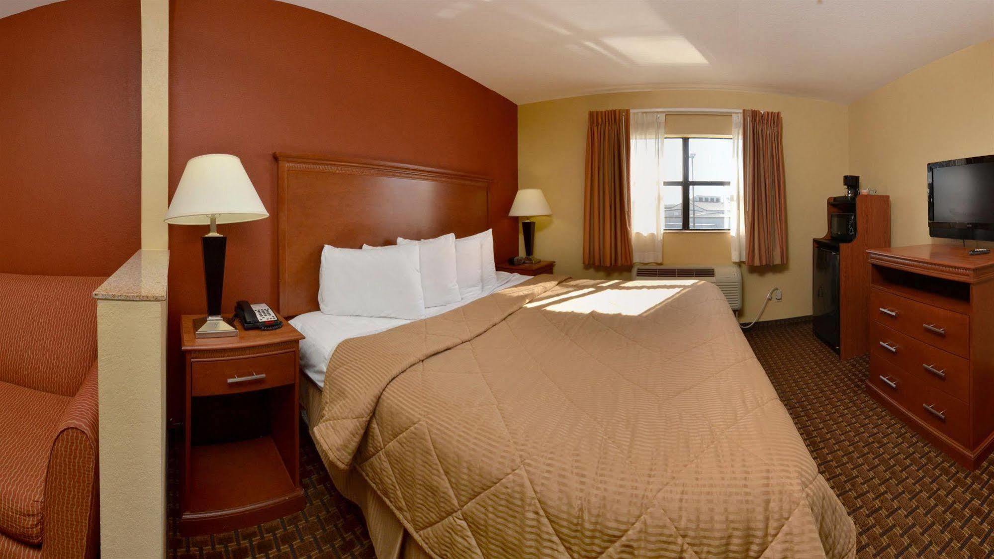 Econo Lodge Inn & Suites Little Rock Sw מראה חיצוני תמונה